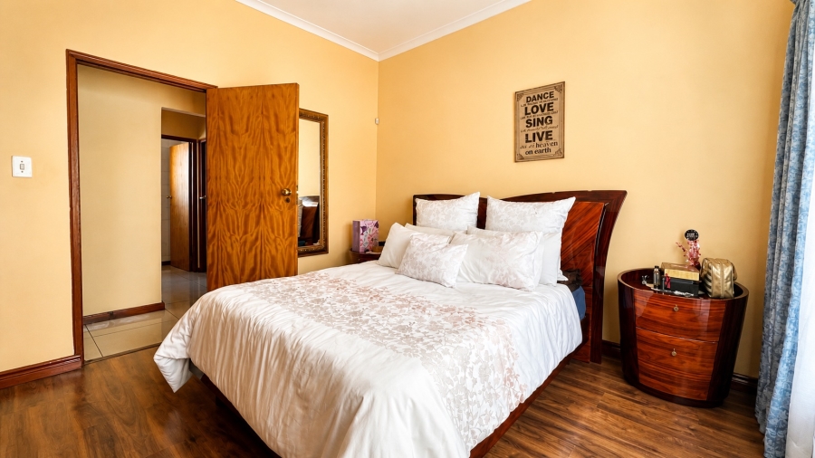 3 Bedroom Property for Sale in Vanderbijlpark SE 3 Gauteng
