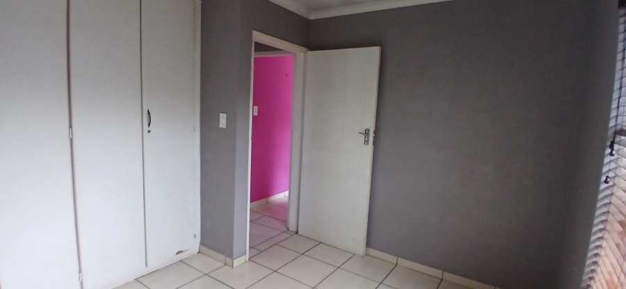 To Let 3 Bedroom Property for Rent in Heuweloord Gauteng