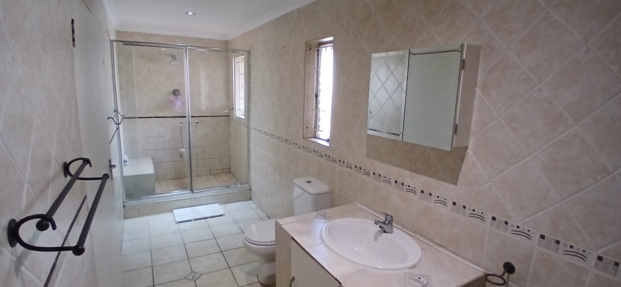To Let 3 Bedroom Property for Rent in Heuweloord Gauteng