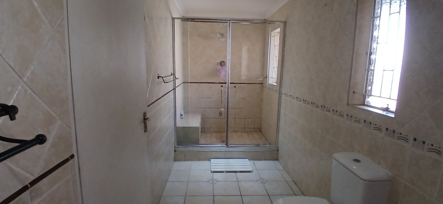 To Let 3 Bedroom Property for Rent in Heuweloord Gauteng