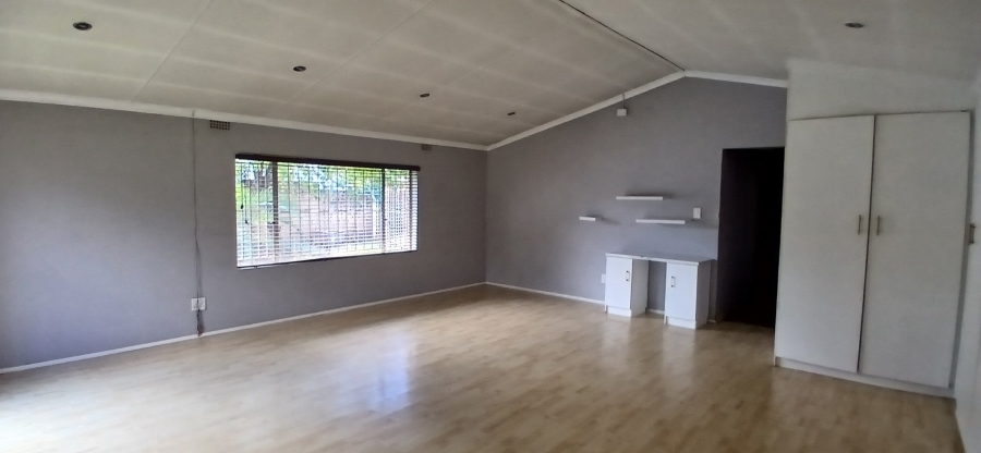 To Let 3 Bedroom Property for Rent in Heuweloord Gauteng