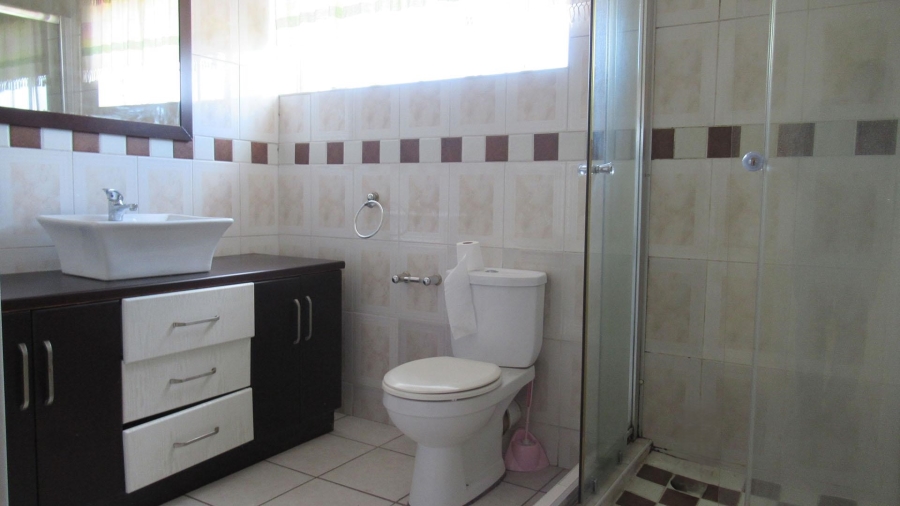 4 Bedroom Property for Sale in Oakdene Gauteng