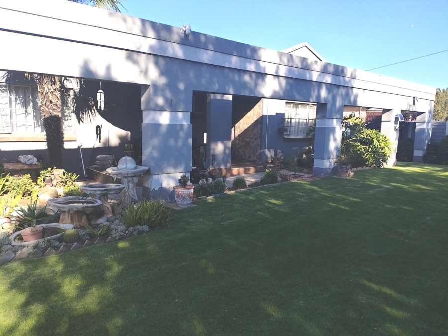 3 Bedroom Property for Sale in Casseldale Gauteng