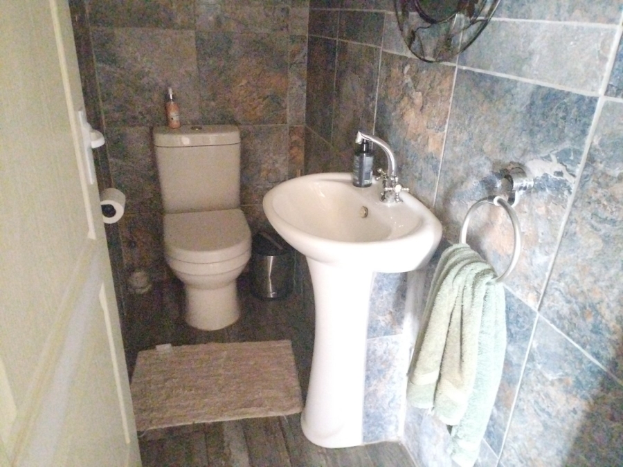 3 Bedroom Property for Sale in Casseldale Gauteng