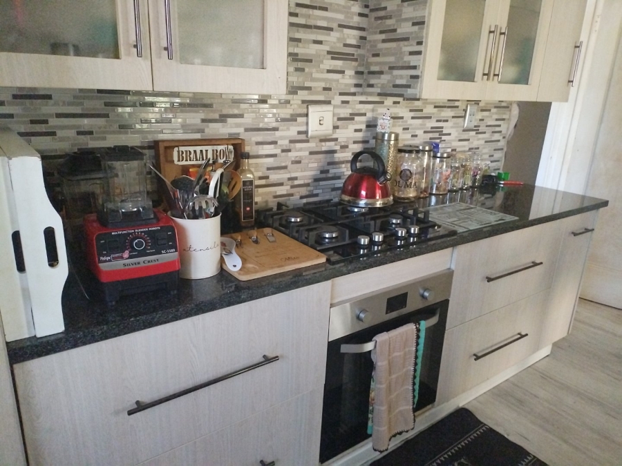 3 Bedroom Property for Sale in Casseldale Gauteng