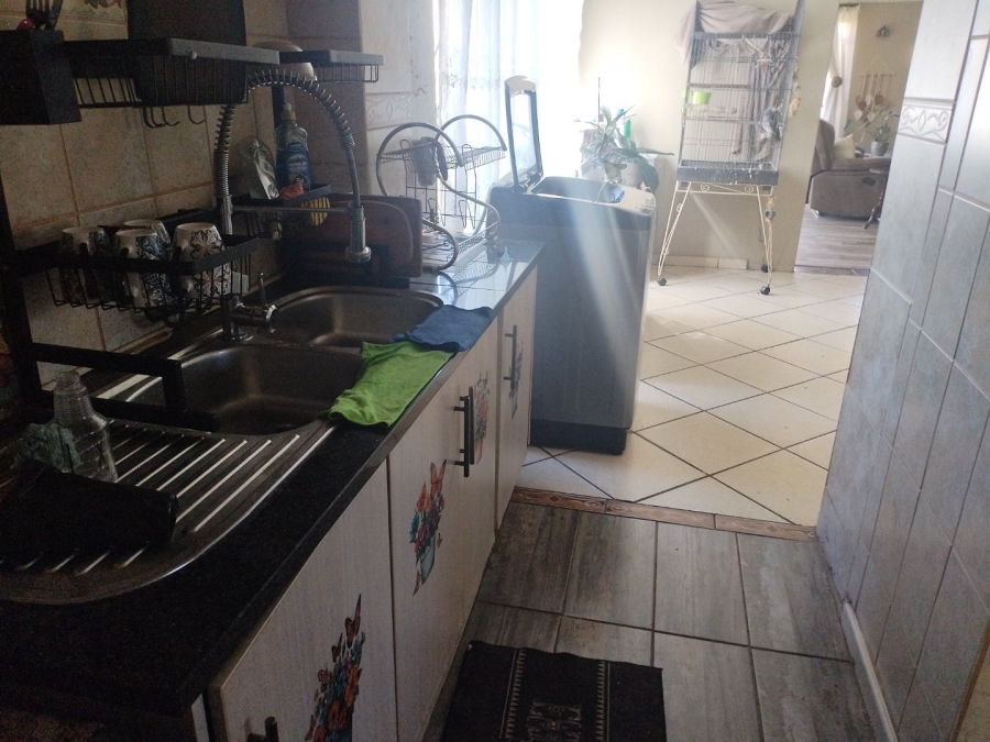 3 Bedroom Property for Sale in Casseldale Gauteng
