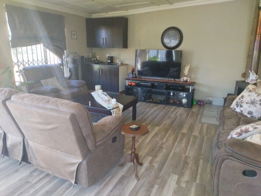 3 Bedroom Property for Sale in Casseldale Gauteng