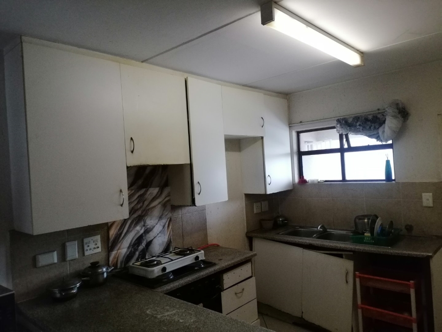 2 Bedroom Property for Sale in Beyers Park Gauteng