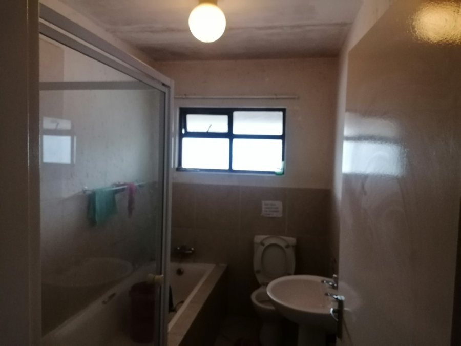 2 Bedroom Property for Sale in Beyers Park Gauteng