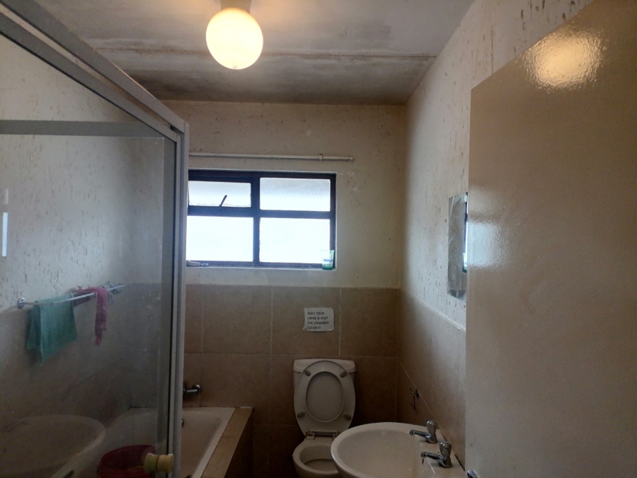 2 Bedroom Property for Sale in Beyers Park Gauteng