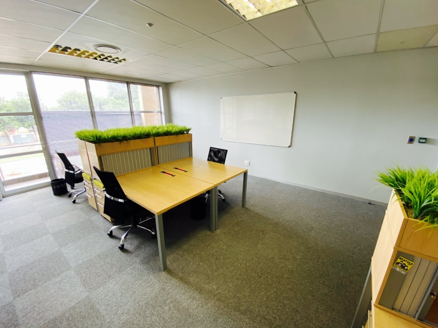 To Let Commercial Property for Rent in Die Hoewes Gauteng