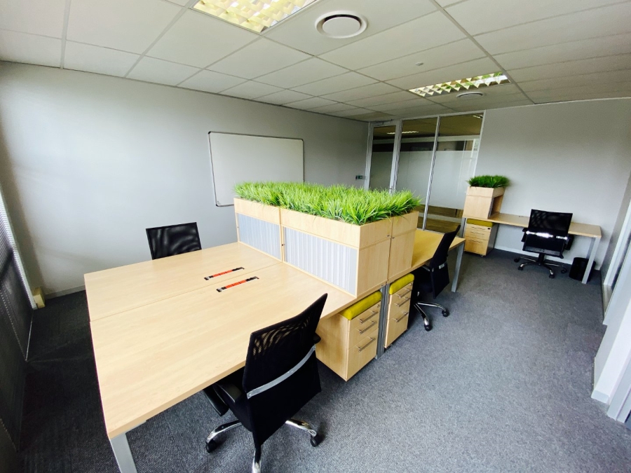 To Let Commercial Property for Rent in Die Hoewes Gauteng