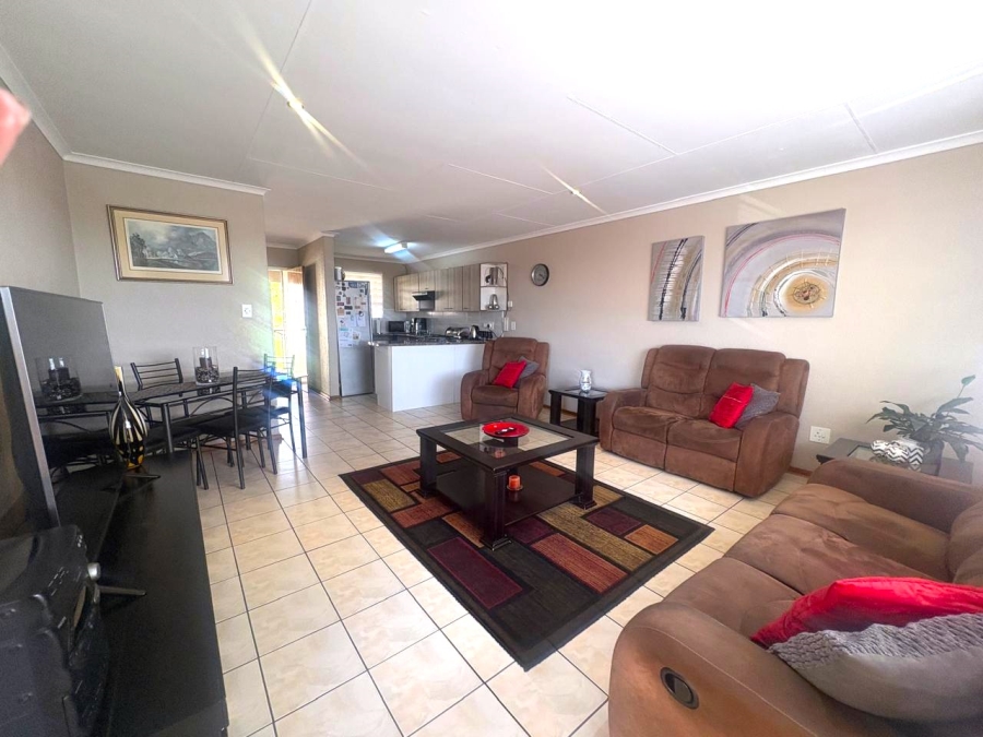 2 Bedroom Property for Sale in Mindalore Gauteng