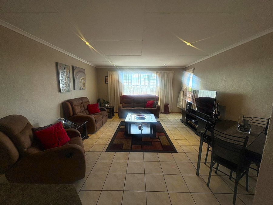 2 Bedroom Property for Sale in Mindalore Gauteng