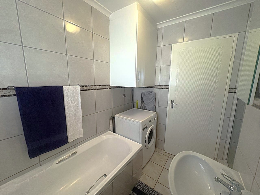 2 Bedroom Property for Sale in Mindalore Gauteng