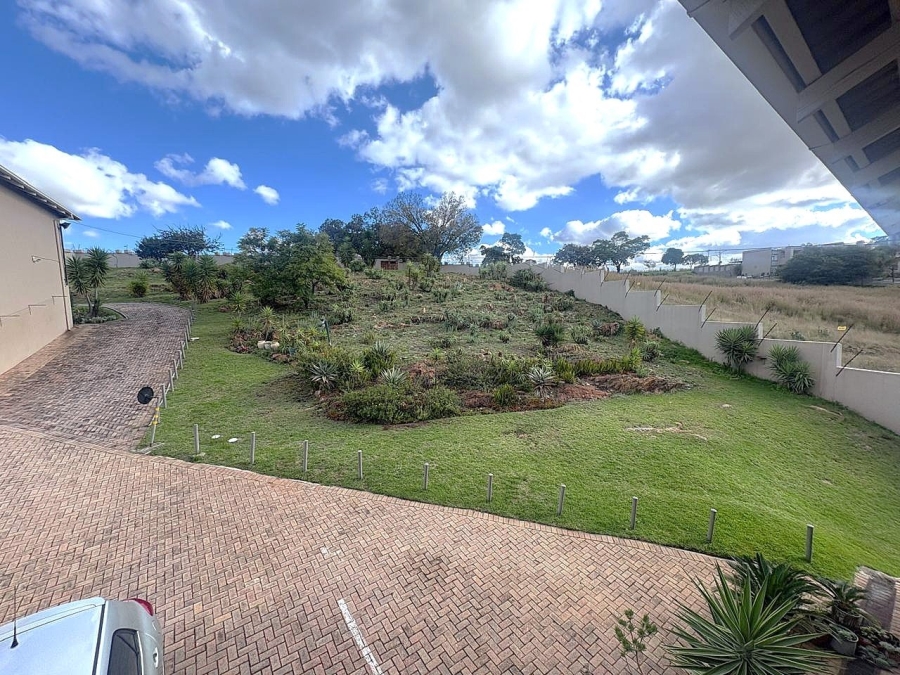 2 Bedroom Property for Sale in Mindalore Gauteng