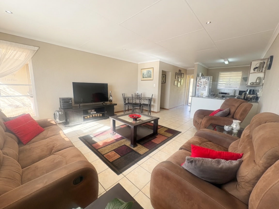 2 Bedroom Property for Sale in Mindalore Gauteng