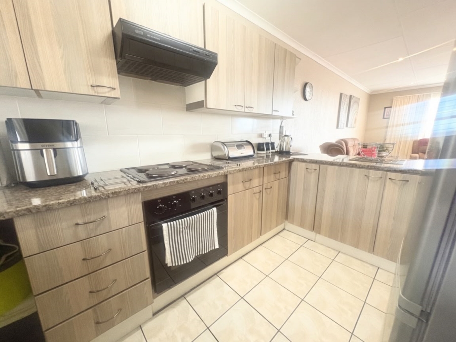 2 Bedroom Property for Sale in Mindalore Gauteng