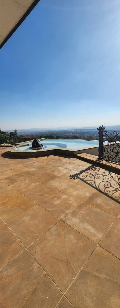 Commercial Property for Sale in Poortview Gauteng