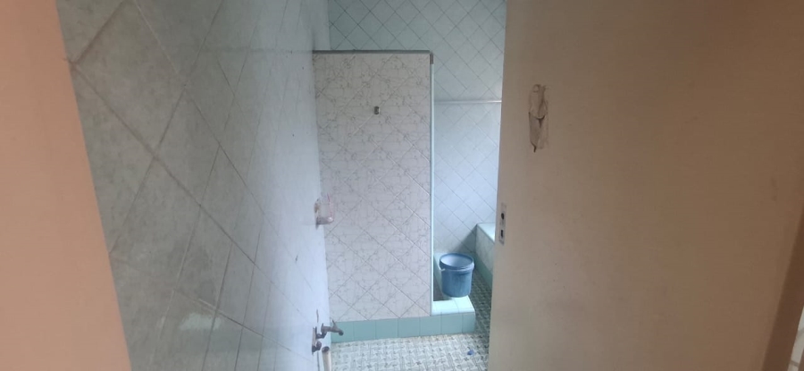  Bedroom Property for Sale in Mapetla Gauteng