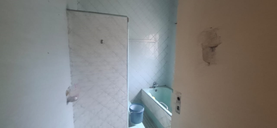  Bedroom Property for Sale in Mapetla Gauteng