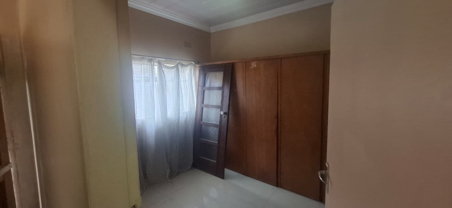  Bedroom Property for Sale in Mapetla Gauteng