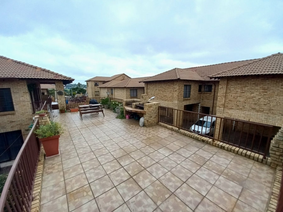 2 Bedroom Property for Sale in Eastleigh Gauteng