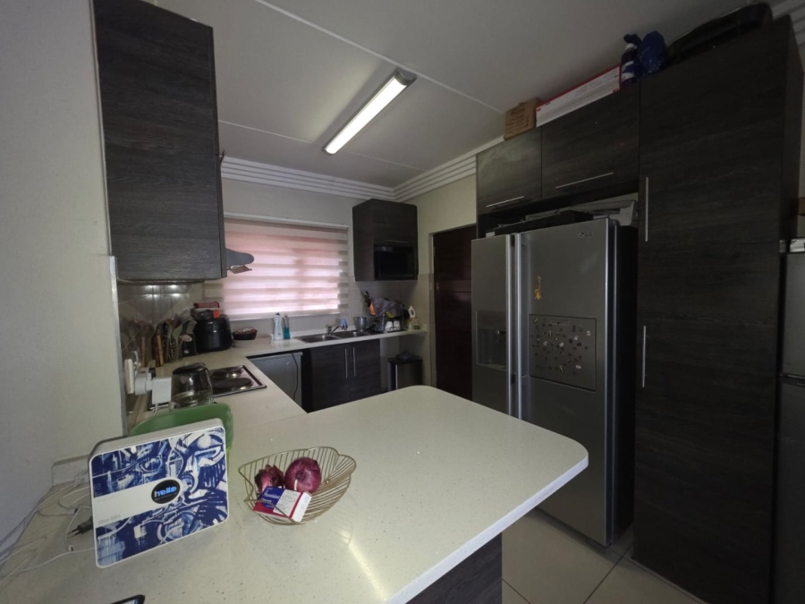 3 Bedroom Property for Sale in Eveleigh Gauteng