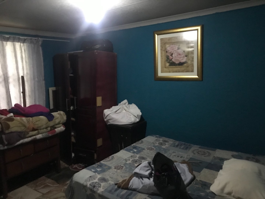 1 Bedroom Property for Sale in Jabavu Gauteng