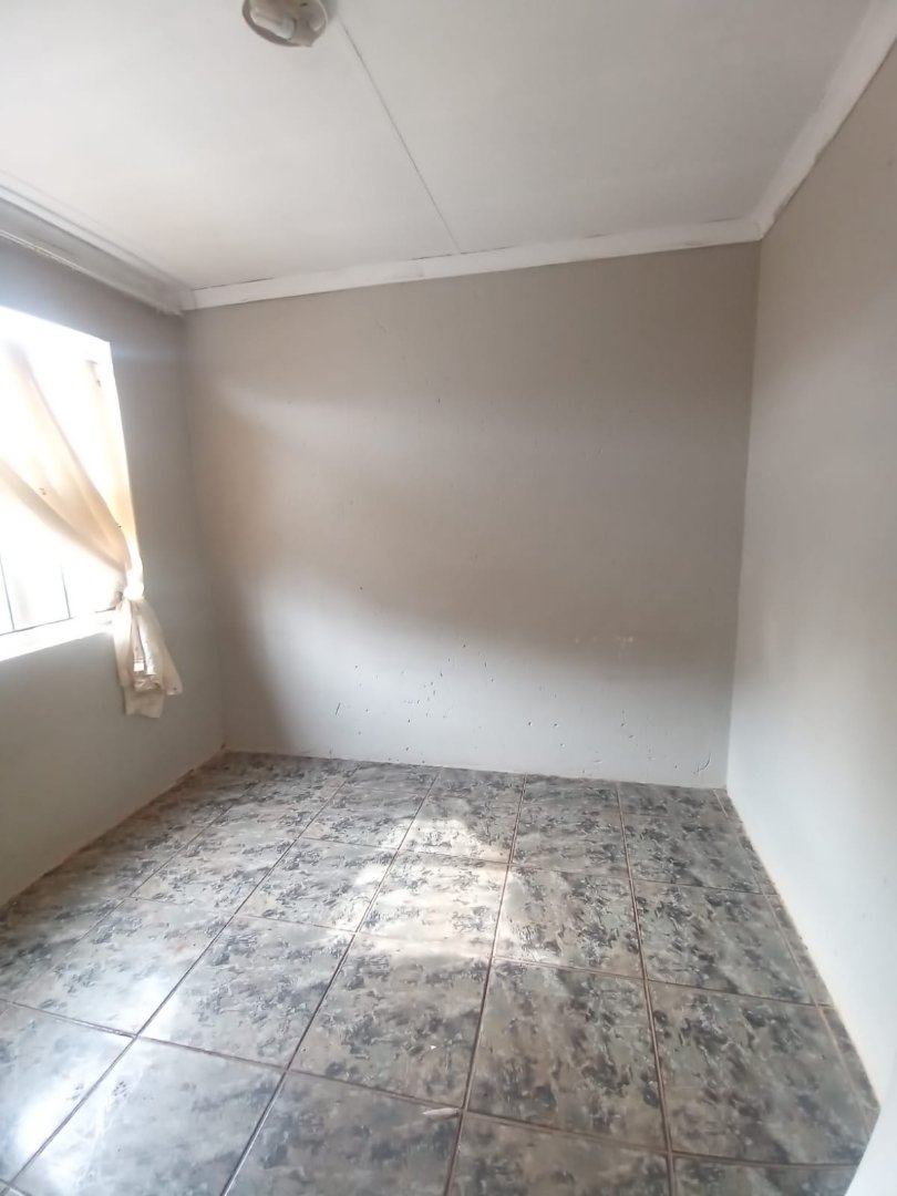 3 Bedroom Property for Sale in Protea Glen Gauteng