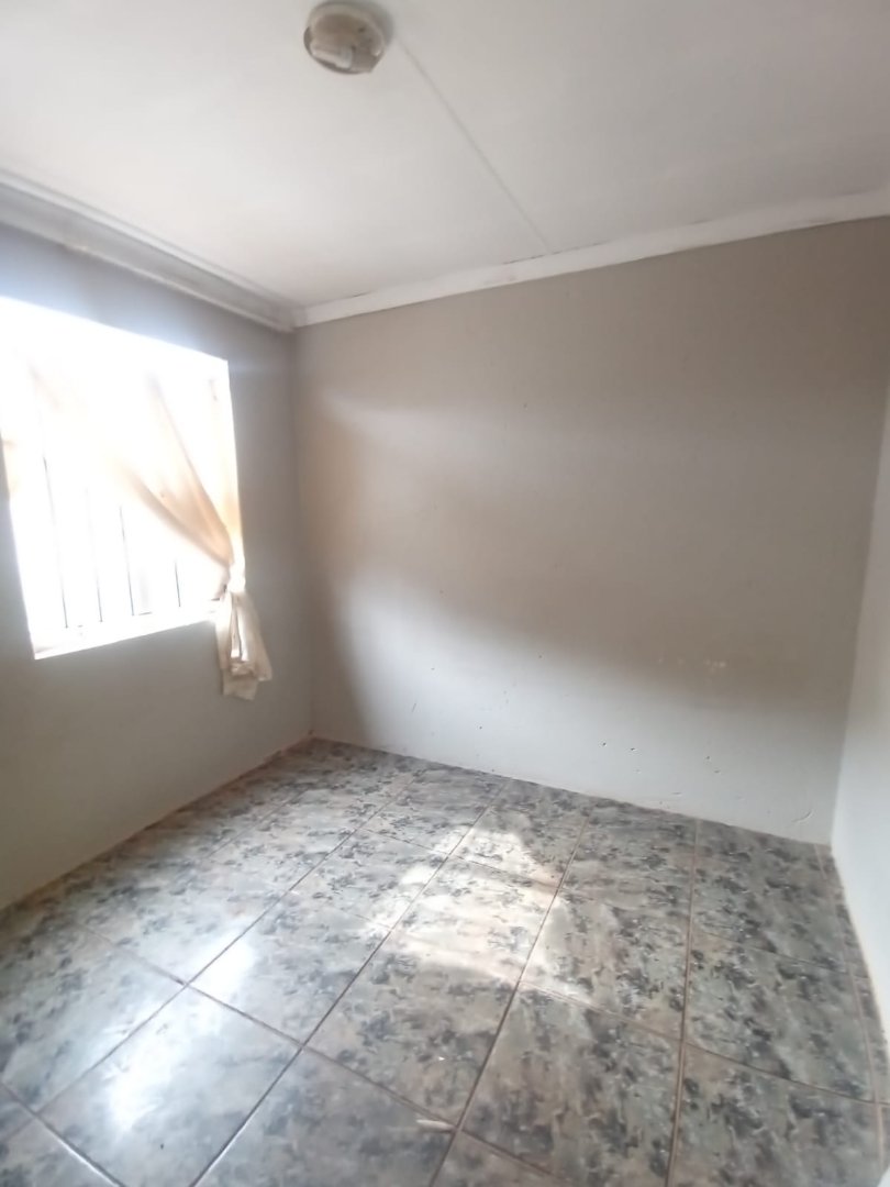 3 Bedroom Property for Sale in Protea Glen Gauteng