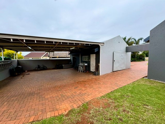 3 Bedroom Property for Sale in Aston Manor Gauteng