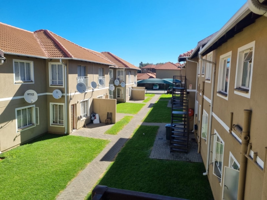 2 Bedroom Property for Sale in Comet Gauteng