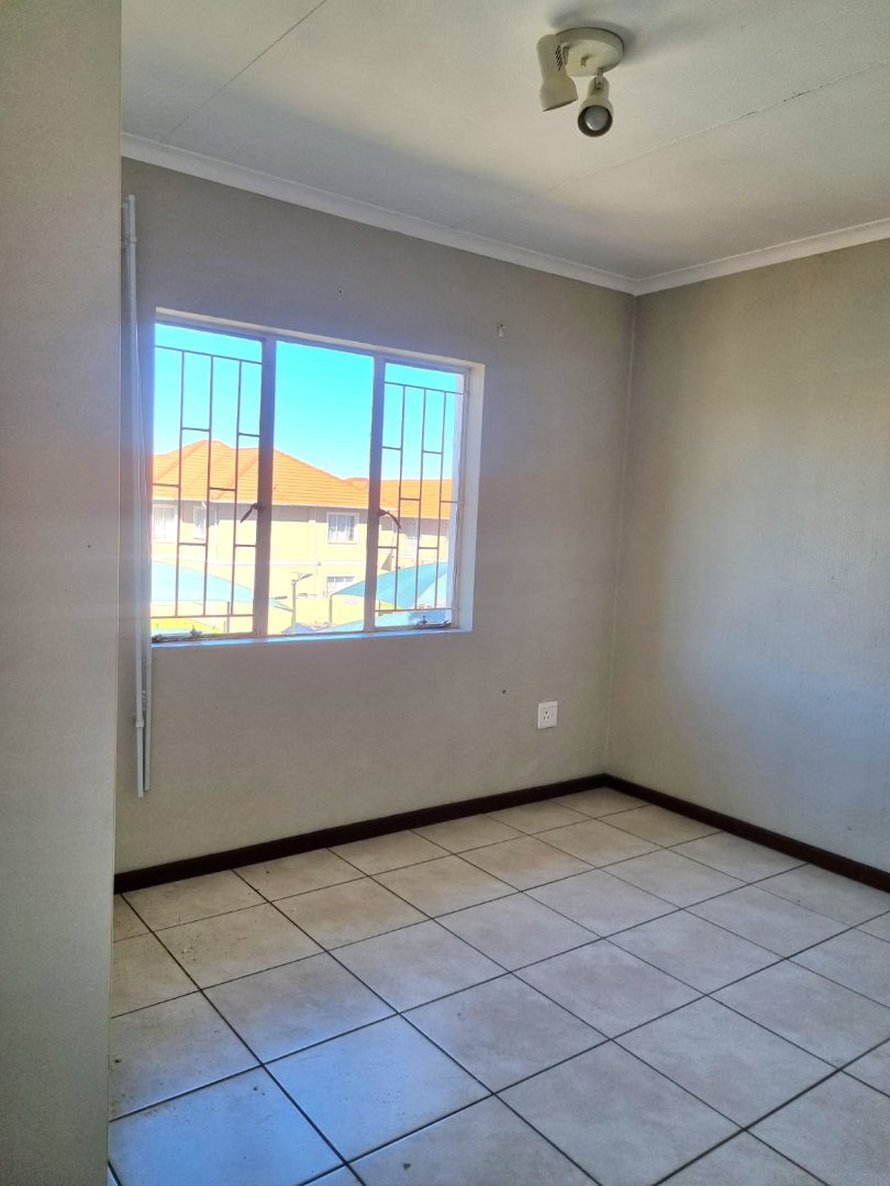 2 Bedroom Property for Sale in Comet Gauteng
