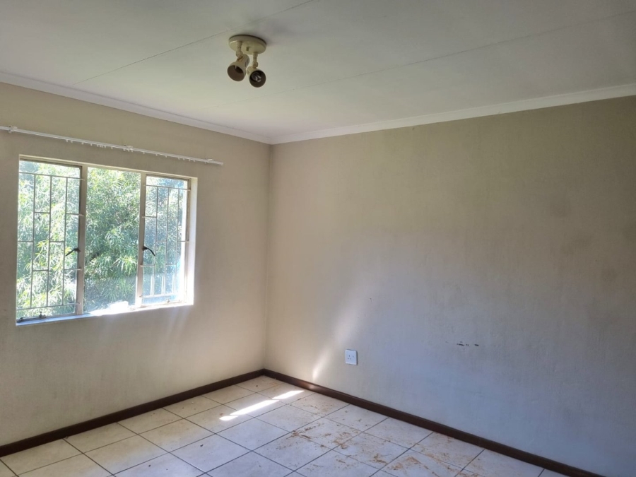 2 Bedroom Property for Sale in Comet Gauteng