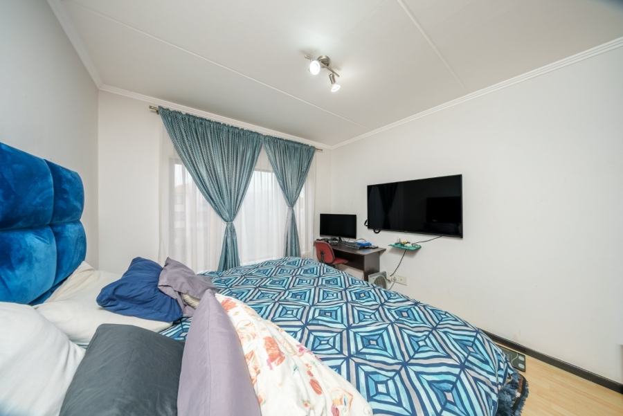 2 Bedroom Property for Sale in Greenstone Hill Gauteng