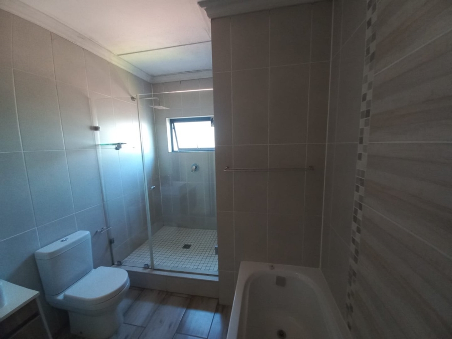 3 Bedroom Property for Sale in Carlswald Gauteng
