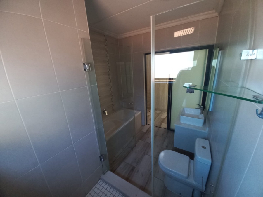 3 Bedroom Property for Sale in Carlswald Gauteng