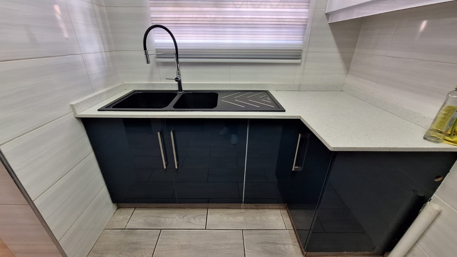 3 Bedroom Property for Sale in Kookrus Gauteng