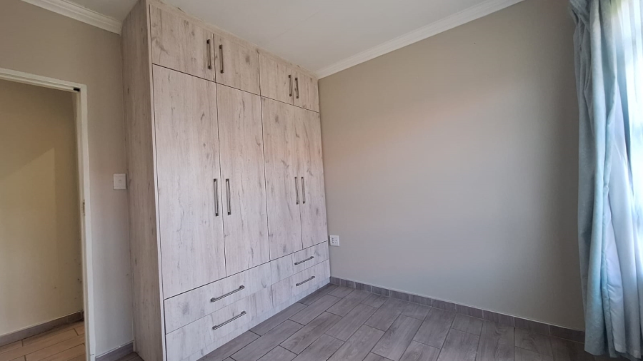 3 Bedroom Property for Sale in Kookrus Gauteng