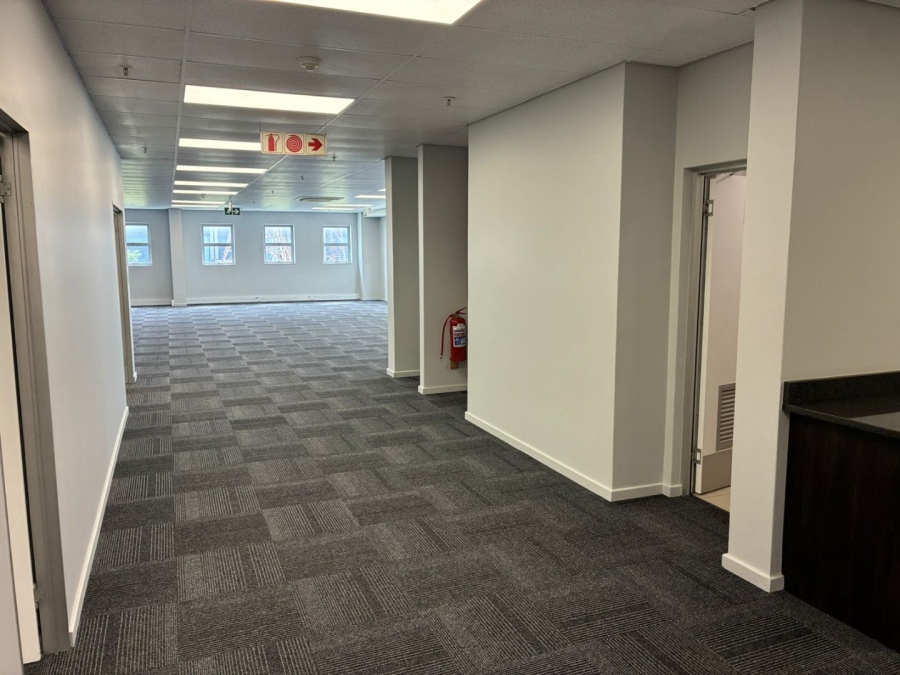  Bedroom Property for Sale in Gosforth Park Gauteng