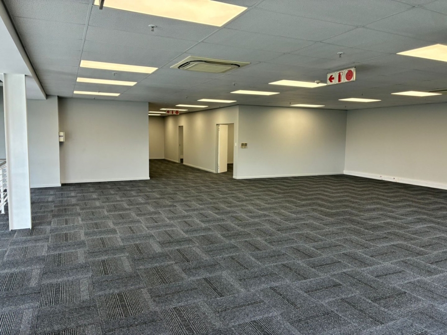  Bedroom Property for Sale in Gosforth Park Gauteng