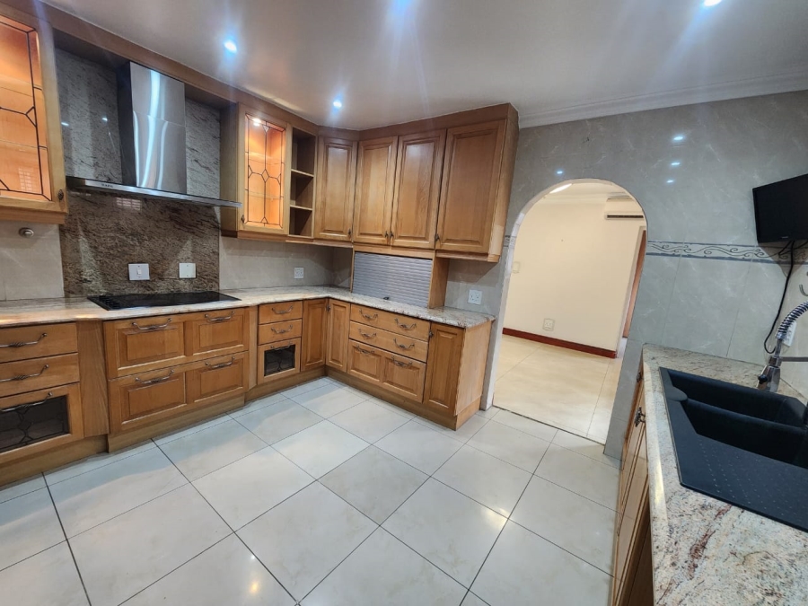 To Let Commercial Property for Rent in Glenanda Gauteng