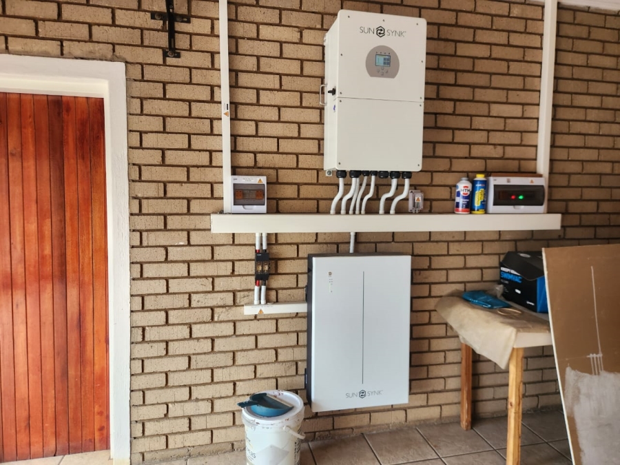 To Let Commercial Property for Rent in Glenanda Gauteng
