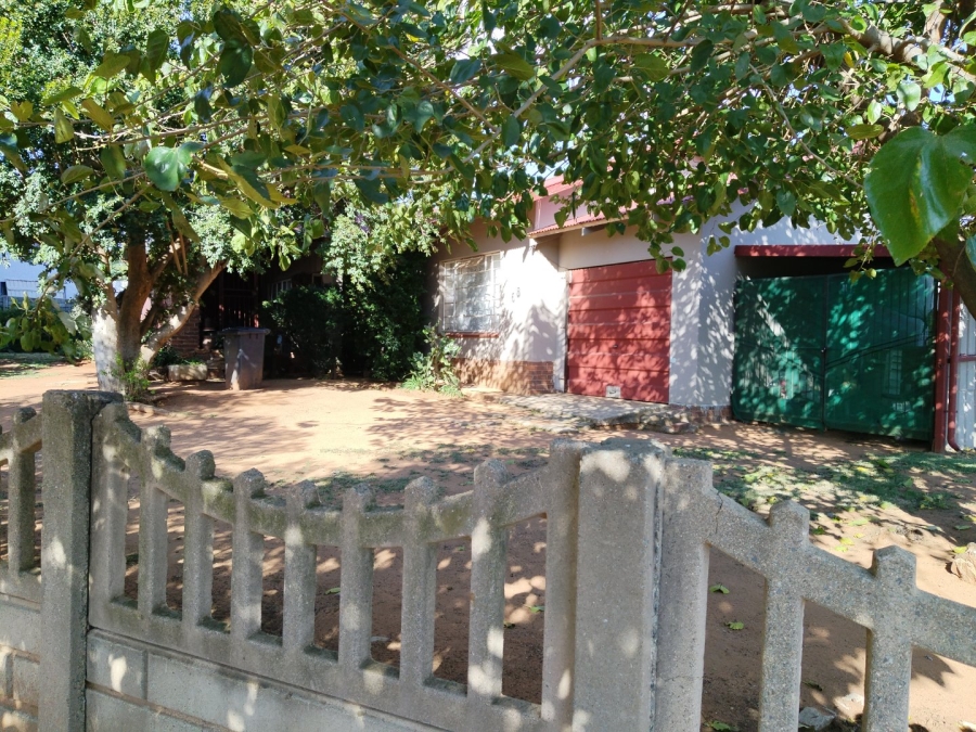 3 Bedroom Property for Sale in Rensburg Gauteng