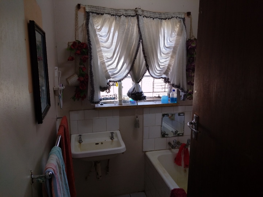 3 Bedroom Property for Sale in Rensburg Gauteng