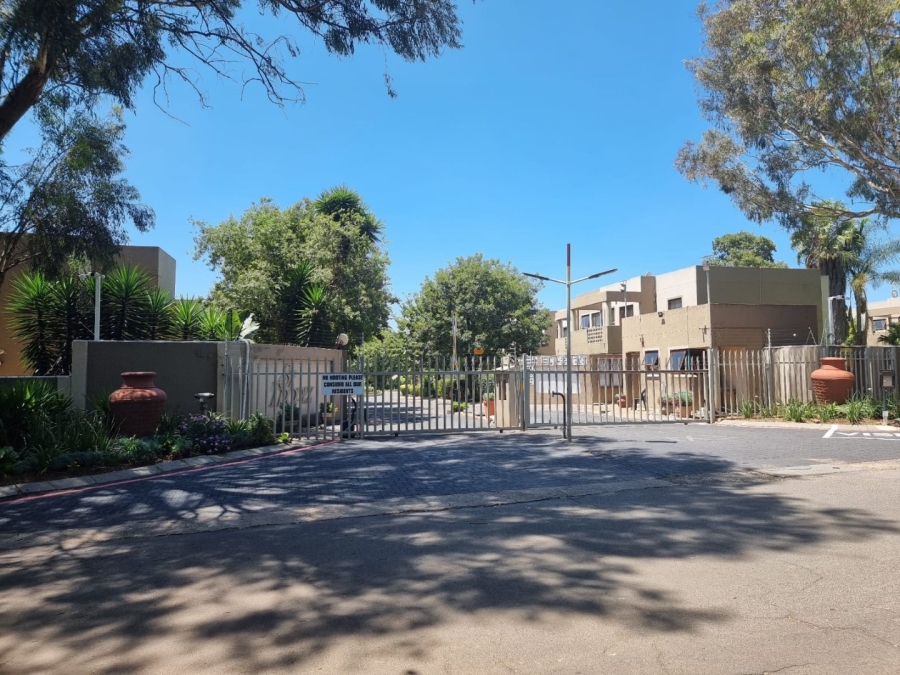 3 Bedroom Property for Sale in New Market Park Gauteng