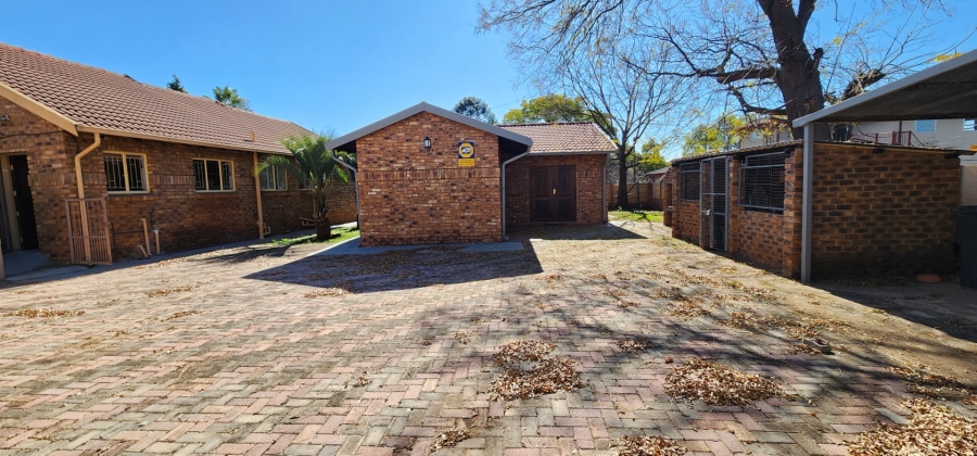 3 Bedroom Property for Sale in Valhalla Gauteng
