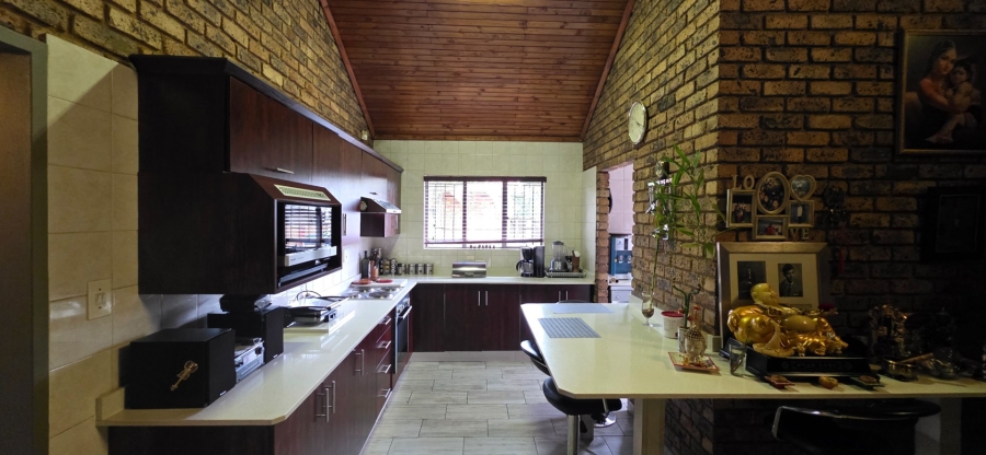 3 Bedroom Property for Sale in Valhalla Gauteng