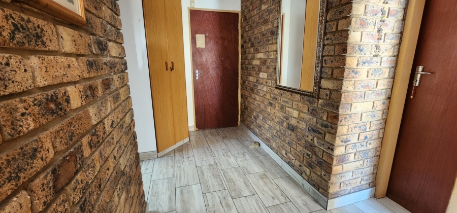 3 Bedroom Property for Sale in Valhalla Gauteng